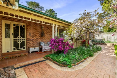 /international/au/62-evans-lookout-road-blackheath-nsw-152486380/