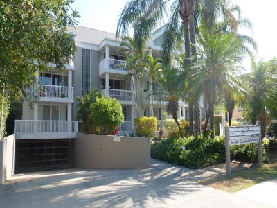 /international/au/11-36-monaco-street-surfers-paradise-qld-151173060/