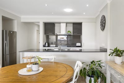 /international/au/13-davies-street-baringa-qld-148642488/?lang=es