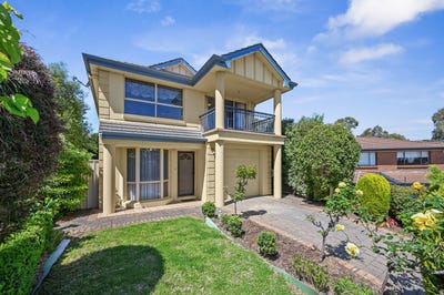 /international/au/9b-st-vincent-close-aberfoyle-park-sa-152615392/