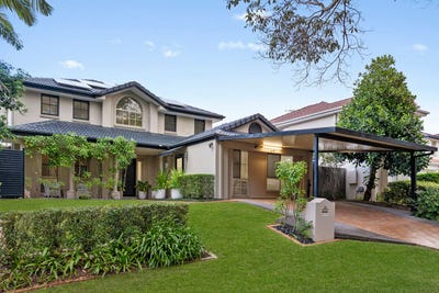 /international/au/28-bentley-court-mansfield-qld-151622332/
