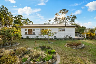/international/au/15-esplanade-east-triabunna-tas-148048428/?lang=id