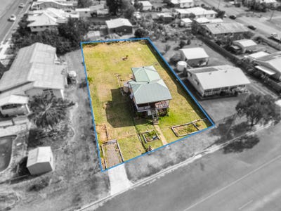 /international/au/11-dear-street-gin-gin-qld-152222364/