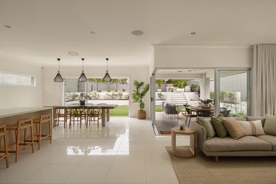 /international/au/11-douglas-street-yeronga-qld-152657016/