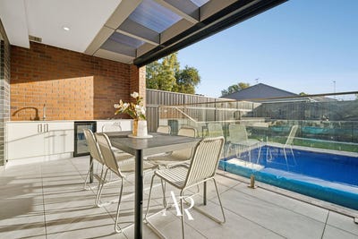 /international/au/8-thornton-avenue-bass-hill-nsw-148564484/?lang=zh-tw