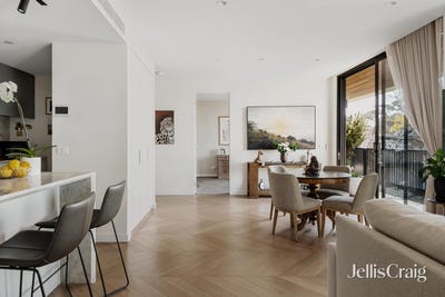 /international/au/201-56-wattletree-road-armadale-vic-152537092/