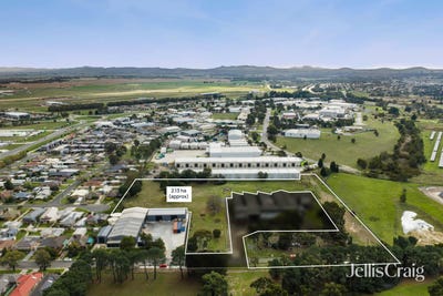 /international/au/34-waringa-drive-mitchell-park-vic-505167300/