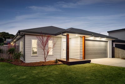 /international/au/9-tributary-way-woodend-vic-148428540/