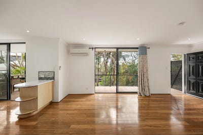 /international/au/12-53-princess-street-taringa-qld-152545440/