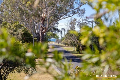 /international/au/2-moir-place-broulee-nsw-152390956/