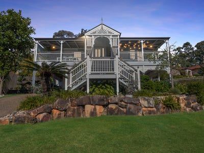 /international/au/4-dellwood-court-ferny-hills-qld-148526884/