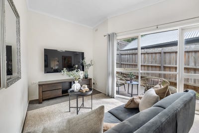 /international/au/7-42-rennison-street-parkdale-vic-150881404/