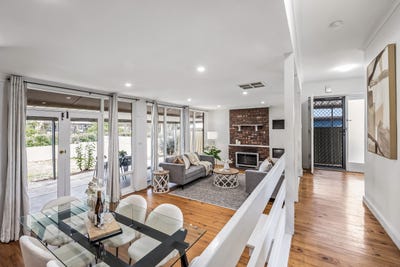 /international/au/14-school-drive-banksia-park-sa-148757104/