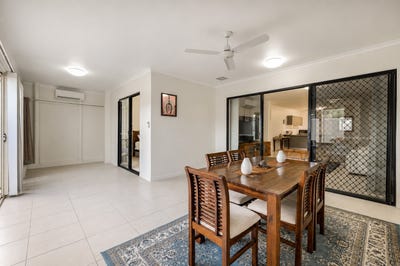 /international/au/11-331-337-lake-street-cairns-north-qld-151991896/