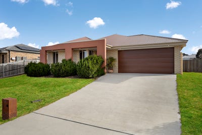 /international/au/38-middle-street-murrumbateman-nsw-148536096/