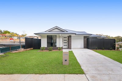 /international/au/11-nut-bush-drive-medowie-nsw-148314328/