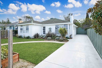 /international/au/32-colac-grove-belmont-vic-151499504/