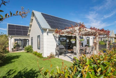 /international/au/7-kulbardi-way-witchcliffe-wa-151058008/