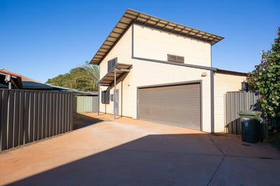/international/au/18c-somerset-crescent-south-hedland-wa-151655148/
