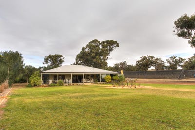 /international/au/317-rangeview-drive-wanerie-wa-148395304/