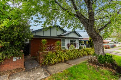 /international/au/316-peisley-street-orange-nsw-152678108/