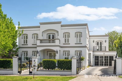 /international/au/4-magnolia-street-oak-park-vic-152678204/