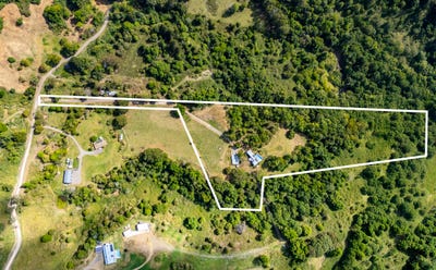 /international/au/895-hunchy-road-hunchy-qld-149319880/