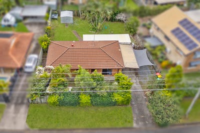 /international/au/22-wentworth-dr-capalaba-qld-151552452/
