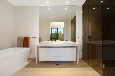 /international/au/1-the-concourse-benowa-qld-150658632/
