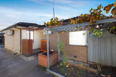 /international/au/27-lorna-street-cranbourne-vic-151057180/