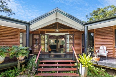 /international/au/356-buchanan-creek-road-cow-bay-daintree-qld-152653004/
