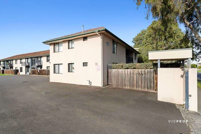 /international/au/2-9-churchill-avenue-maidstone-vic-151615092/