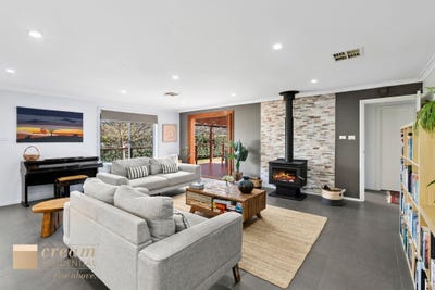 /international/au/96-jackie-howe-crescent-macarthur-act-148599096/