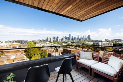 /international/au/718-338-gore-street-fitzroy-vic-150896264/