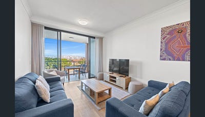 /international/au/5228-harbourview-drive-hope-island-qld-140656639/
