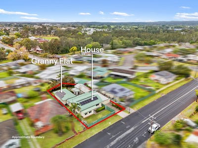 /international/au/15-kanangra-drive-taree-nsw-152576900/