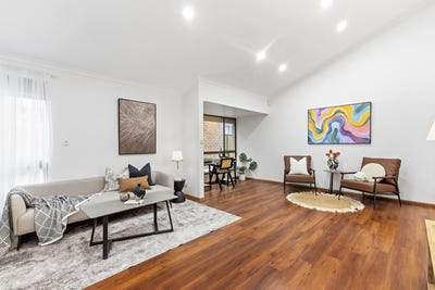 /international/au/11-harmer-court-wynn-vale-sa-150830072/