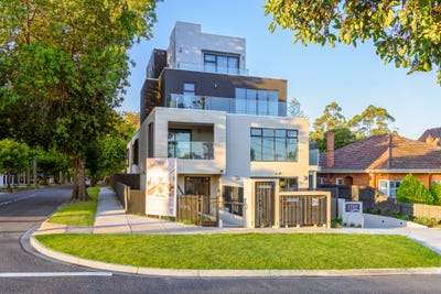 /international/au/g02-1265-dandenong-road-malvern-east-vic-150921292/