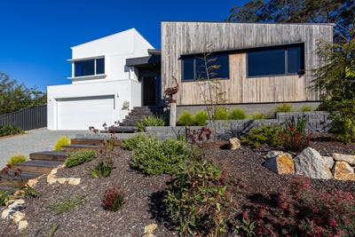 /international/au/14-shearwater-court-tura-beach-nsw-148578724/