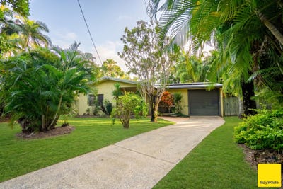 /international/au/12-newport-close-kewarra-beach-qld-151292704/
