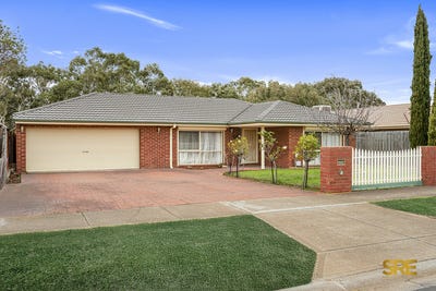 /international/au/64-pennyroyal-crescent-kurunjang-vic-148517432/