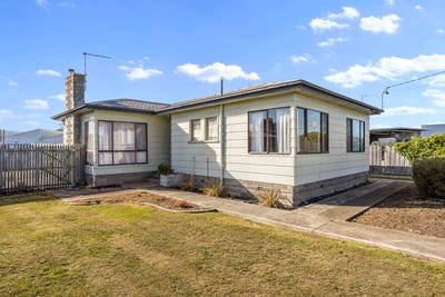 /international/au/7-trueman-crescent-mowbray-tas-151262748/