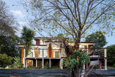 /international/au/53-greenhill-road-greensborough-vic-151177908/