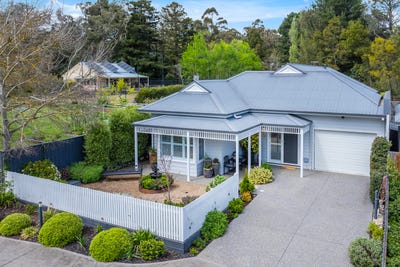 /international/au/1-43-high-street-woodend-vic-152630172/