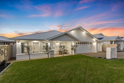 /international/au/15-tooleybuc-street-gobbagombalin-nsw-151518940/