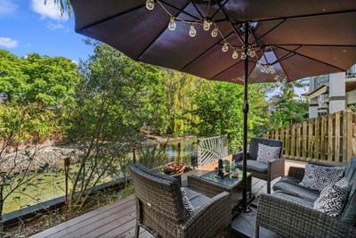 /international/au/64-92-guineas-creek-road-currumbin-waters-qld-151100624/