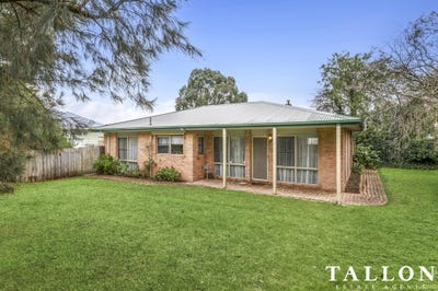 /international/au/18-robertson-street-hastings-vic-151546912/
