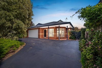 /international/au/44-parkmore-road-rosebud-vic-151105772/