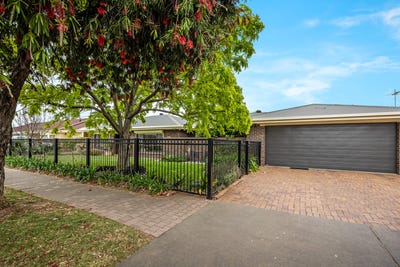 /international/au/44-macarthur-avenue-north-brighton-sa-152710544/