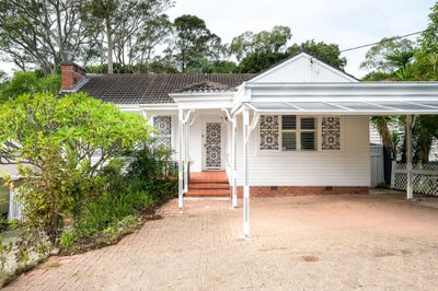 /international/au/13-goola-avenue-charlestown-nsw-151197136/